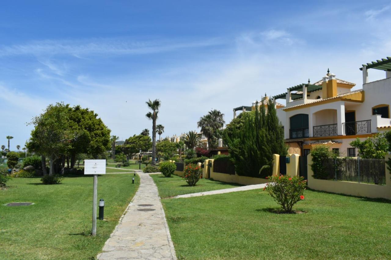 Mar De Plata Donkey - Piscina, Parking, Atlanterra Apartment Захара де лос Атунес Екстериор снимка